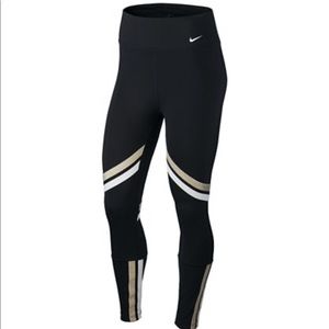 Nike Women's Icon Clash Metallic-Stripe Leggings